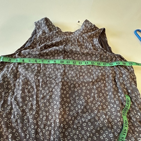 NWT Anthropologie Cloth & Stone Womens XSmall Liana Tank Top Blouse Gray Floral - Picture 4 of 9